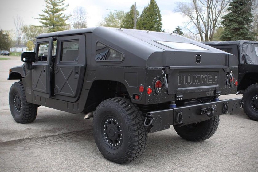 Хаммер h1 военный