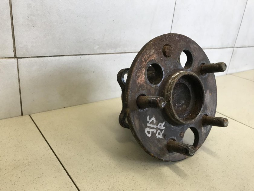 Задняя ступица Тойота Королла