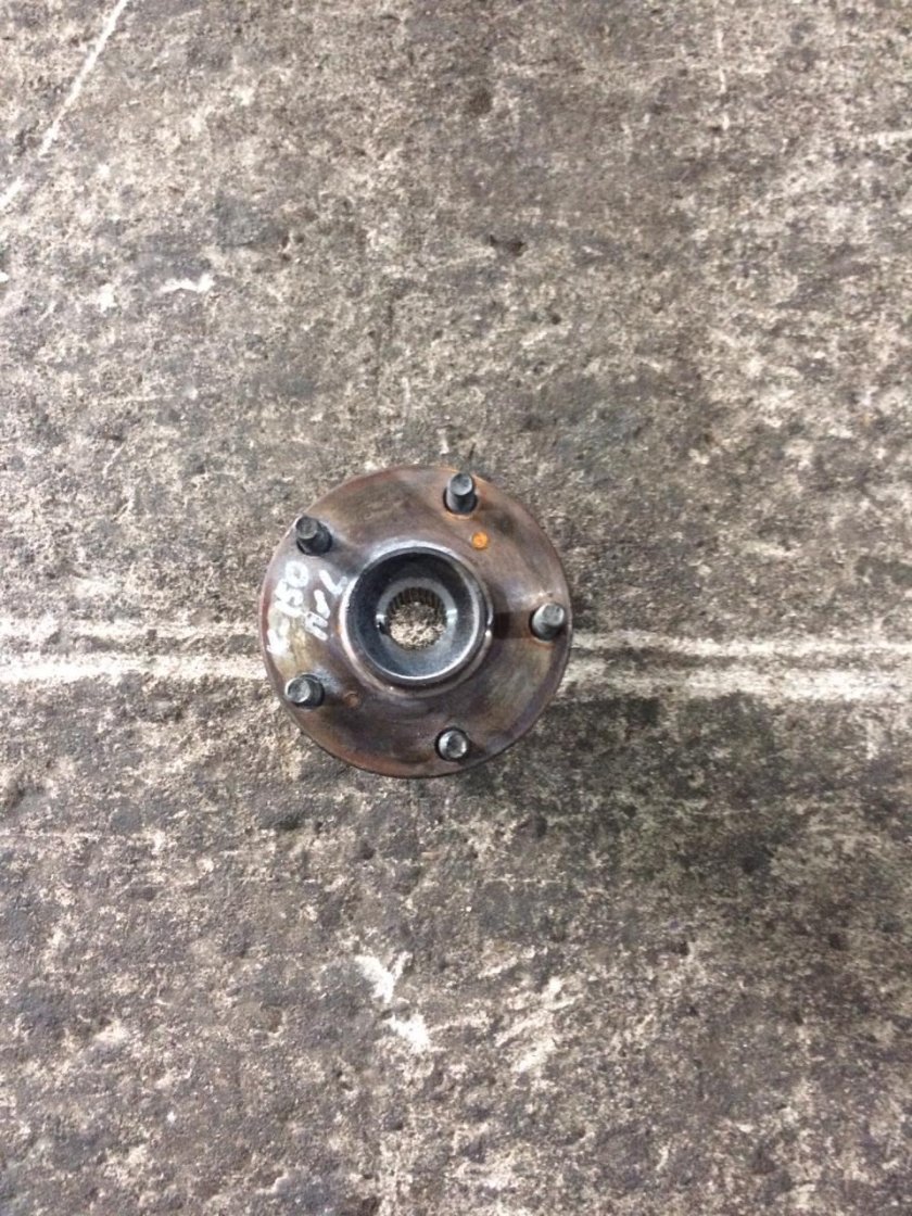 Ступица Королла 150