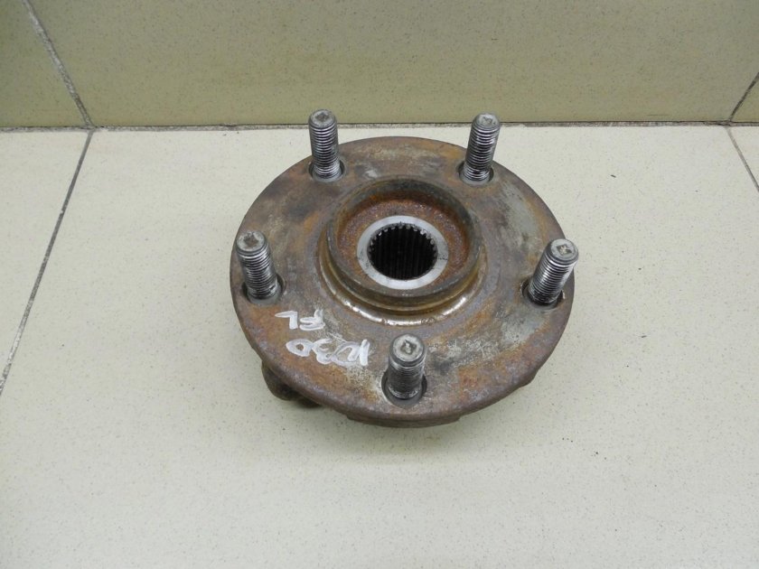 Ступица передняя toyota