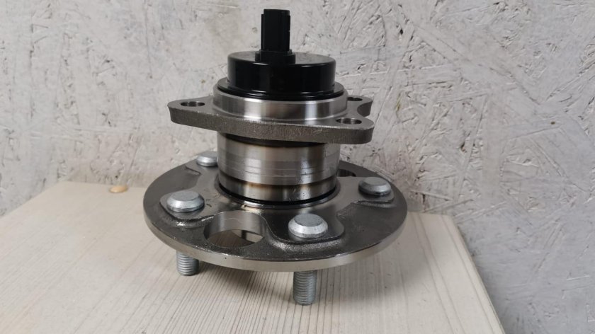 Задняя ступица тойота королла 150