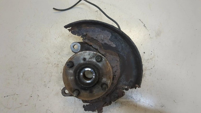 Ступица в сборе Тойота Королла е110