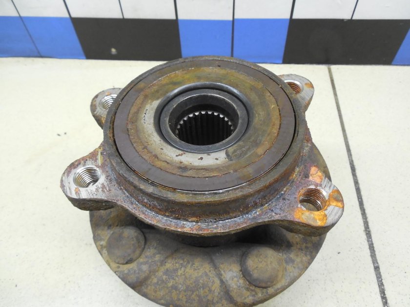 4355042010 Ступица передняя Toyota чертёж