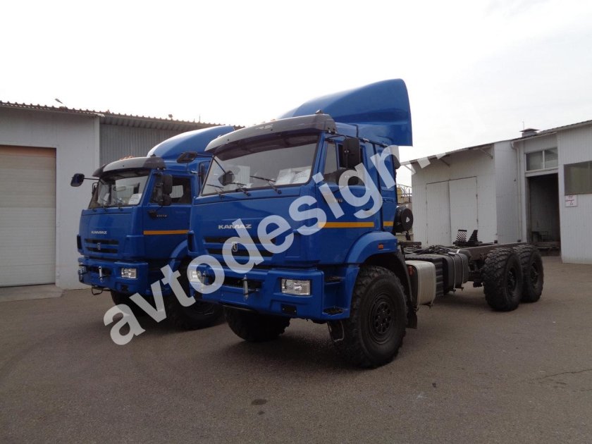 Спойлер на кабину КАМАЗ 4308