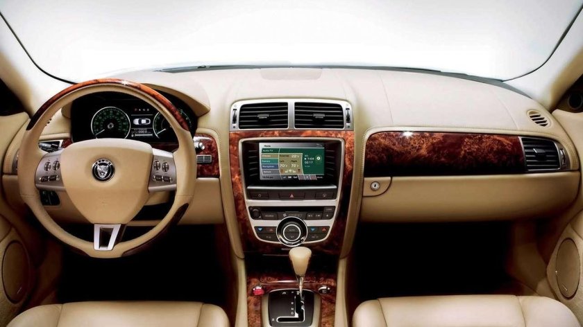 Jaguar xkr 2008 салон