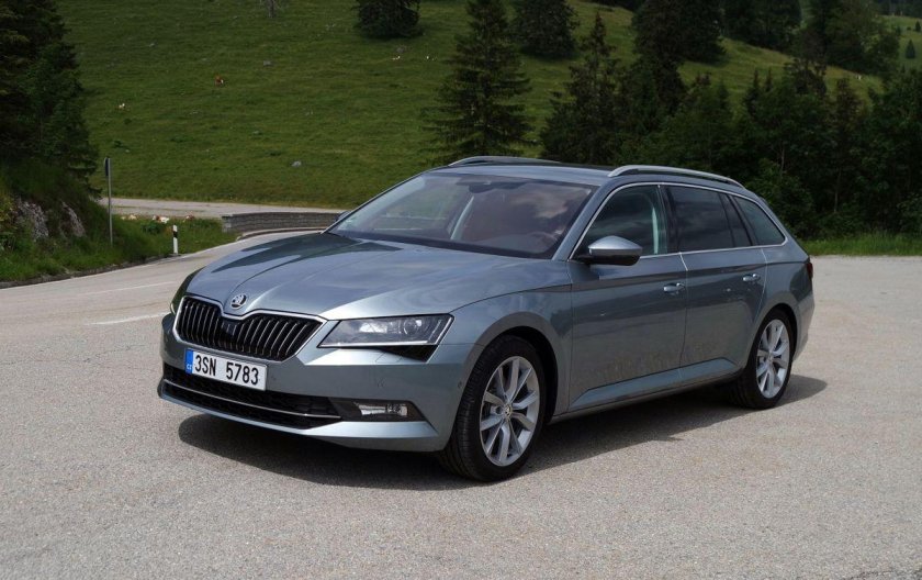 Skoda Superb 2015