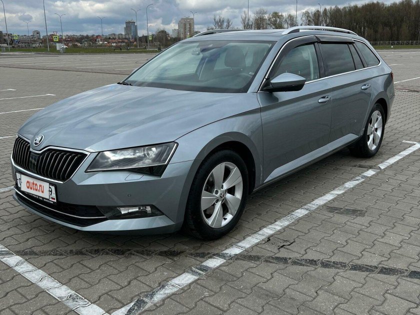 Шкода Суперб 3