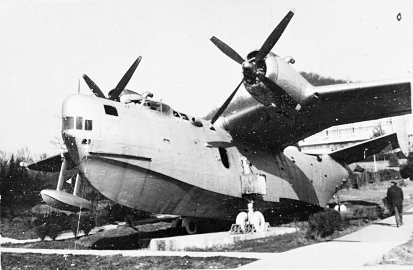 Самолет-амфибия бе-6