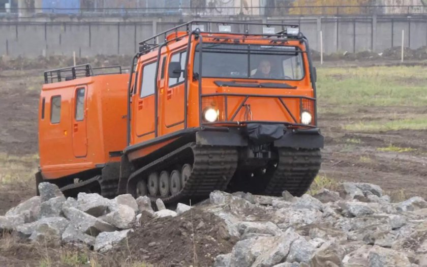 ГАЗ-3351 двухзвенный снегоболотоход