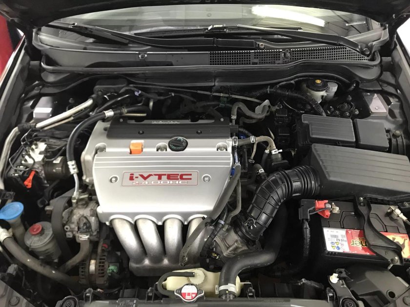 Мотор Honda Аккорд 2.4
