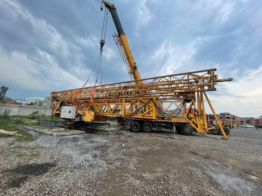 Башенный кран liebherr