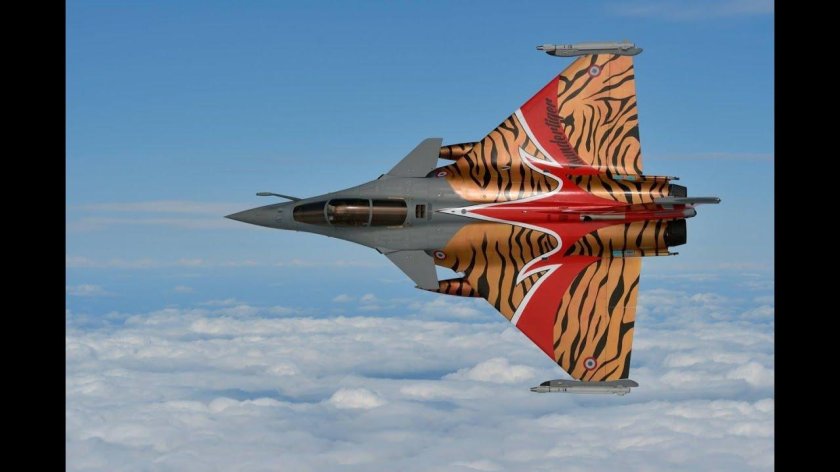 Истребитель Рафаль