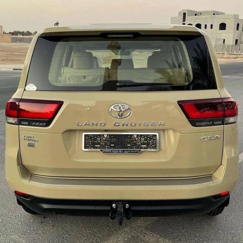 Toyota Land Cruiser 300