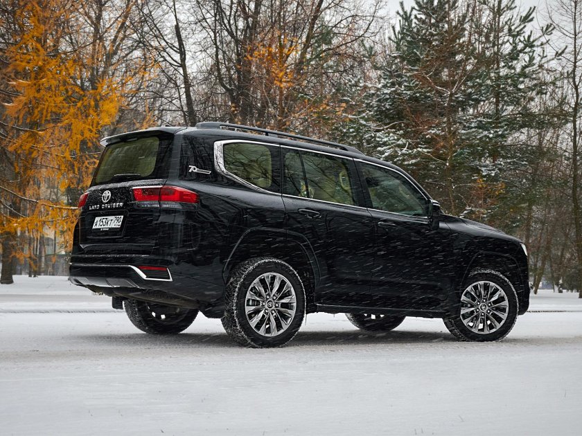 Toyota Land Cruiser 300 2022