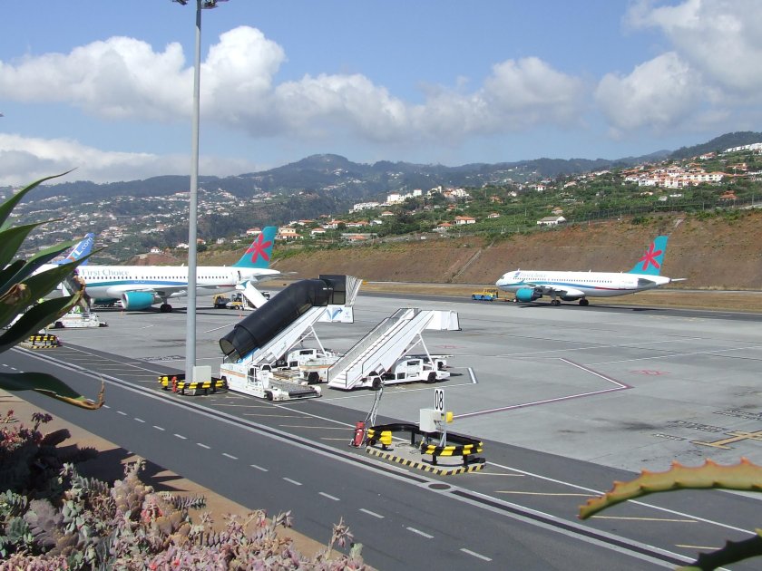 Аэропорт Мадейра