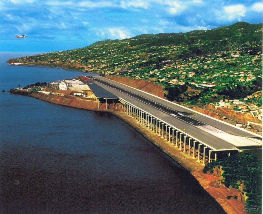 Аэропорт Мадейра Португалия