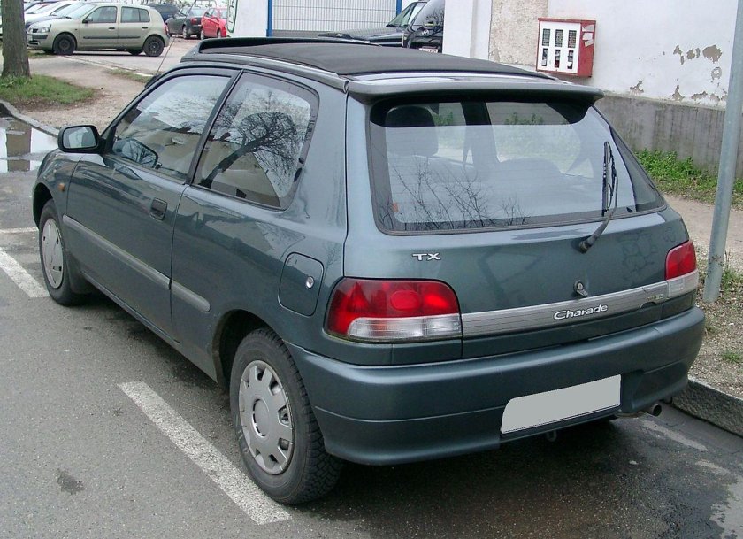 Daihatsu Charade g200
