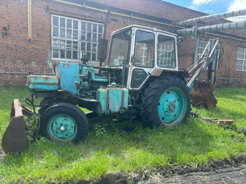 Трактор юмз 6