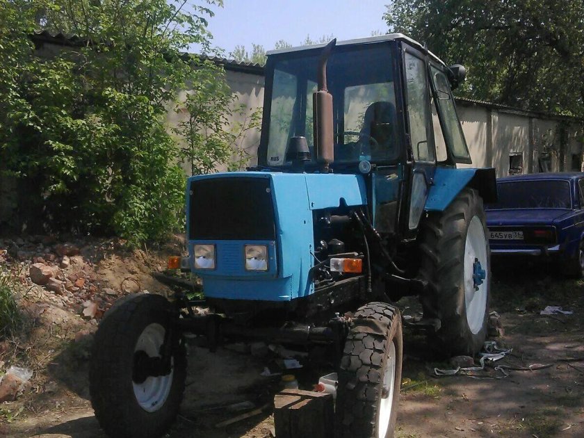 Трактор колесный ЮМЗ-6