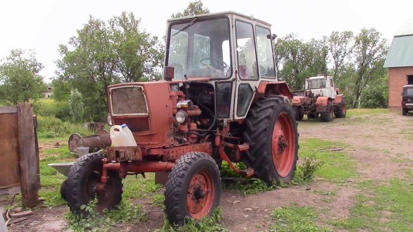 Трактор ЮМЗ-6акл