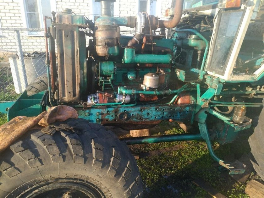 Трактора ЮМЗ 80 82