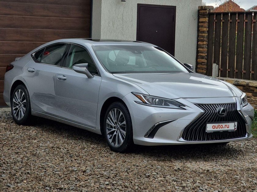 Lexus es 250 2021