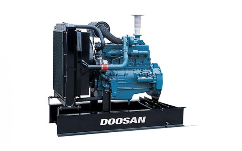 Модель двигателя Doosan p180le