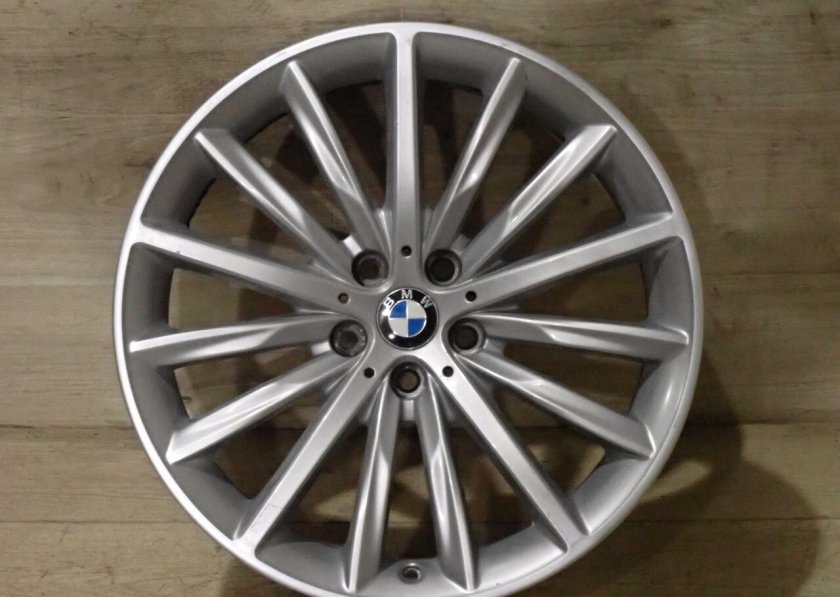 Диск r18 Toyota Camry