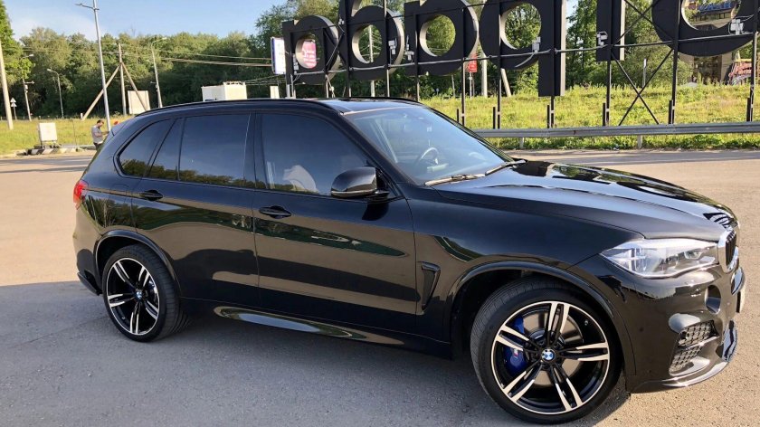 BMW x5 r21