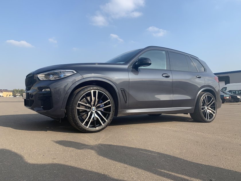 742 Стиль BMW x5 r21 черные