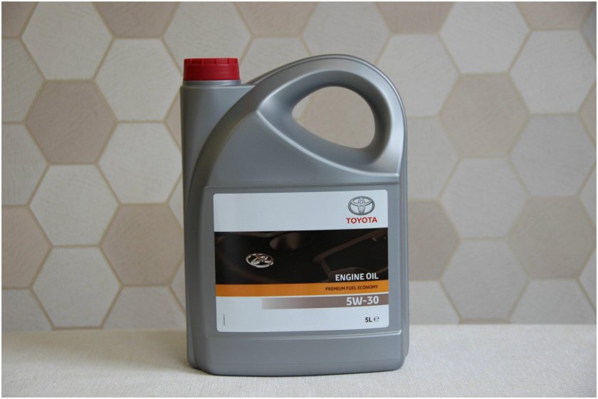 Toyota 5w-30 5л