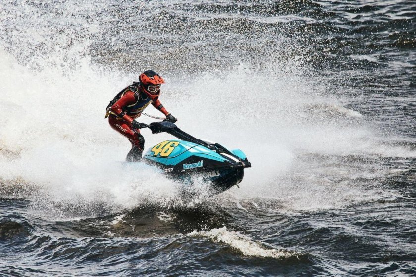 Чемпион России по аквабайку