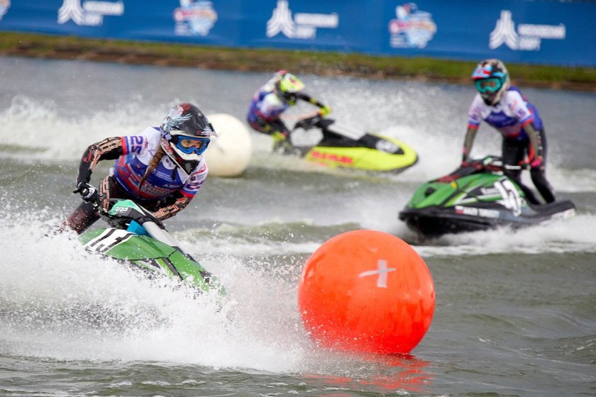 Путин Аквабайк