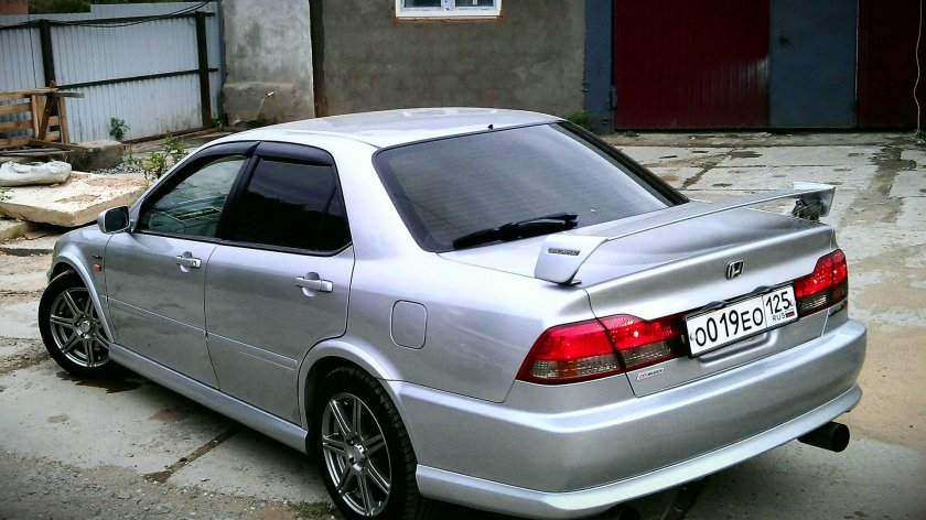 Хонда Аккорд 6