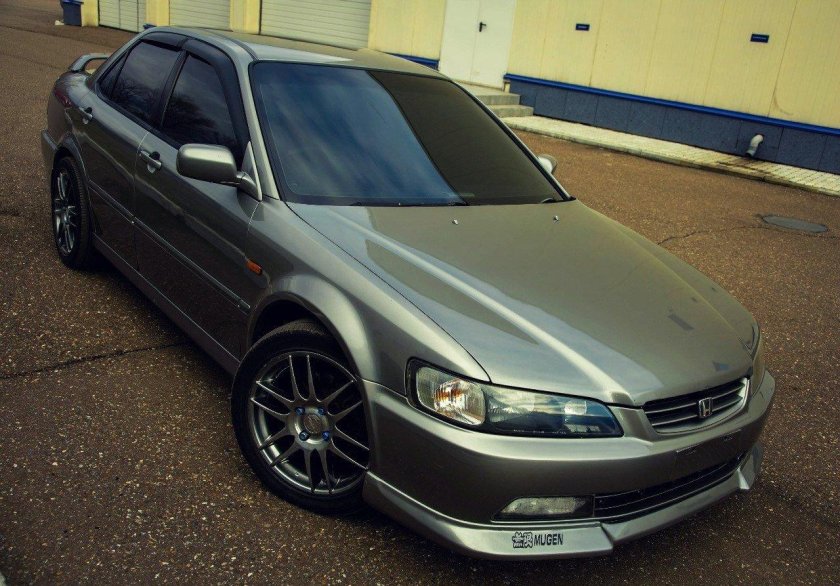 Honda Accord 6