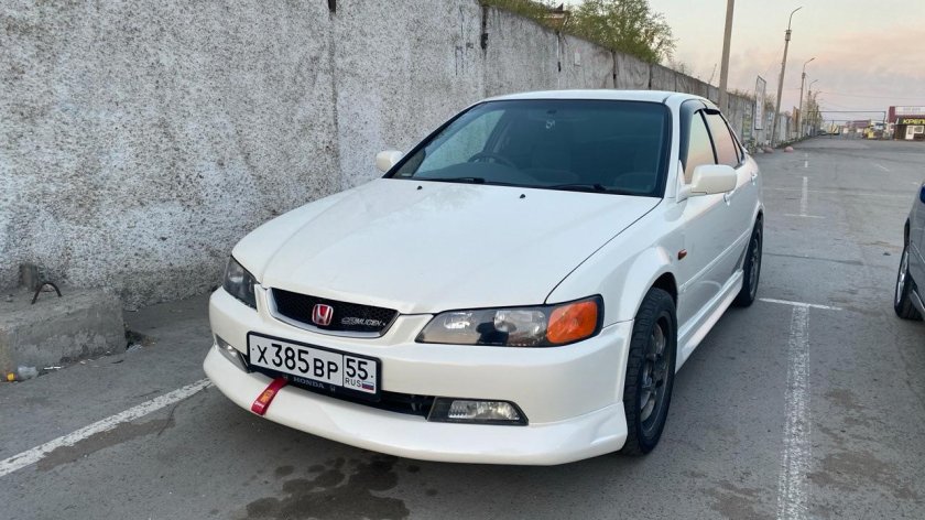 Хонда аккорд 2000 года