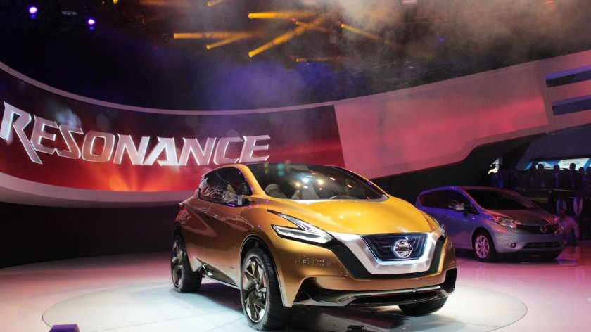 Nissan Resonance