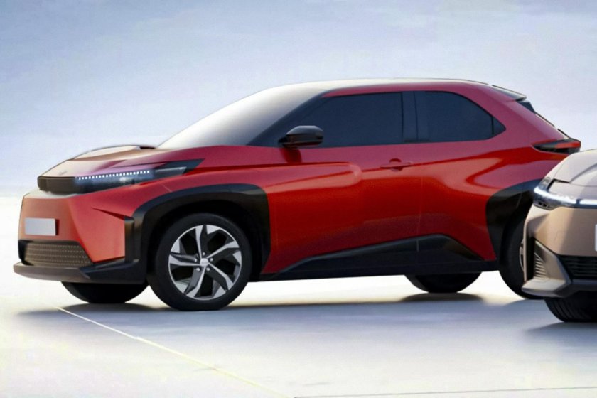 Тойота маленький кроссовер