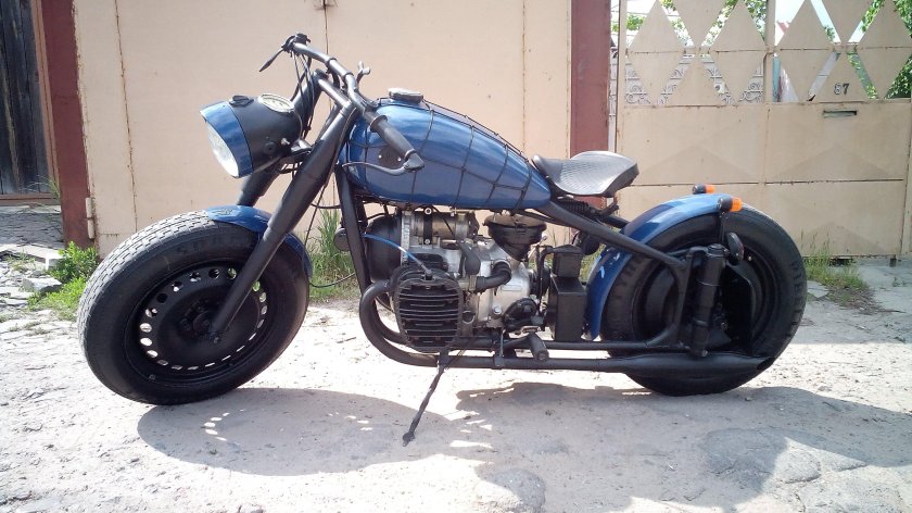 Мотоцикл Урал боббер