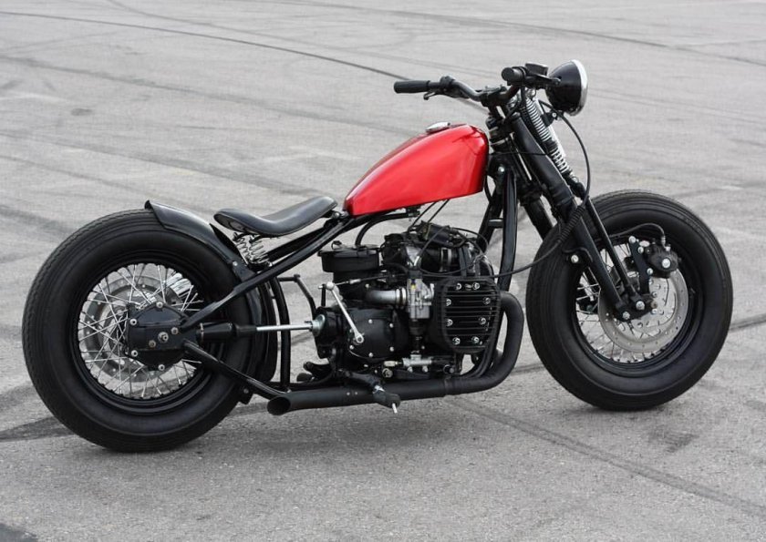 Мотоцикл Урал боббер чоппер