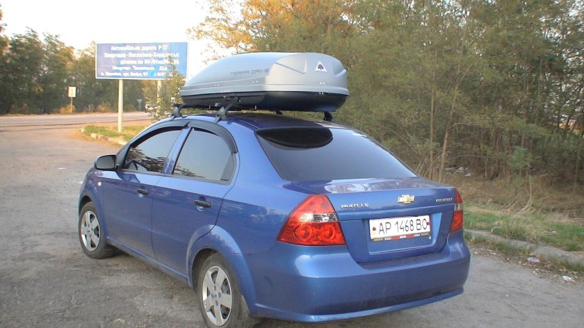 Багажник на Шевроле Авео т250 на крышу