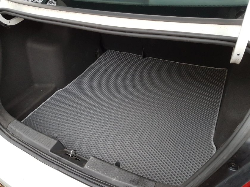 Авео 300 седан багажник