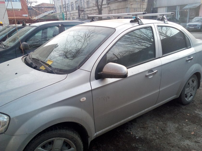 Багажник на Шевроле Авео т250 на крышу
