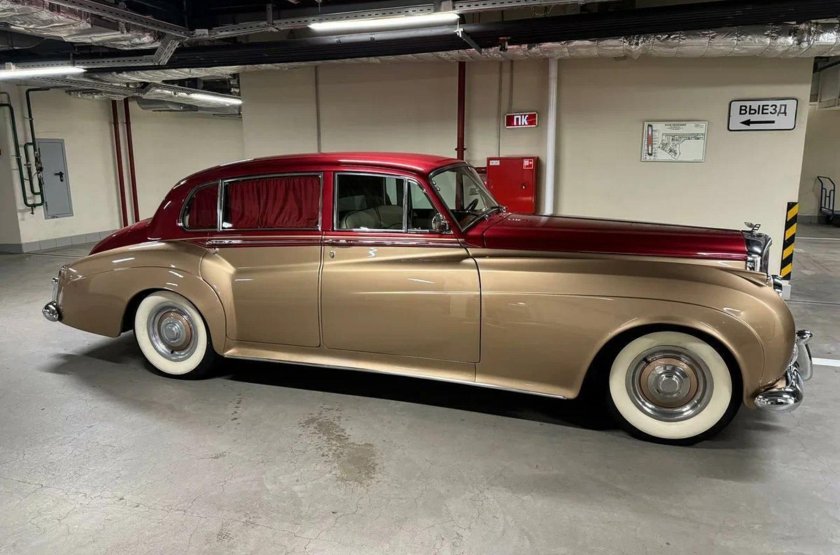 Rolls royce silver cloud i