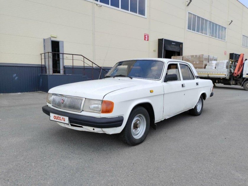 Волга 31029 белая