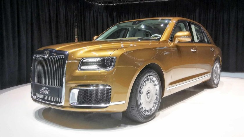 Седан Aurus Senat