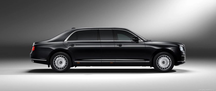 Aurus senat limousine