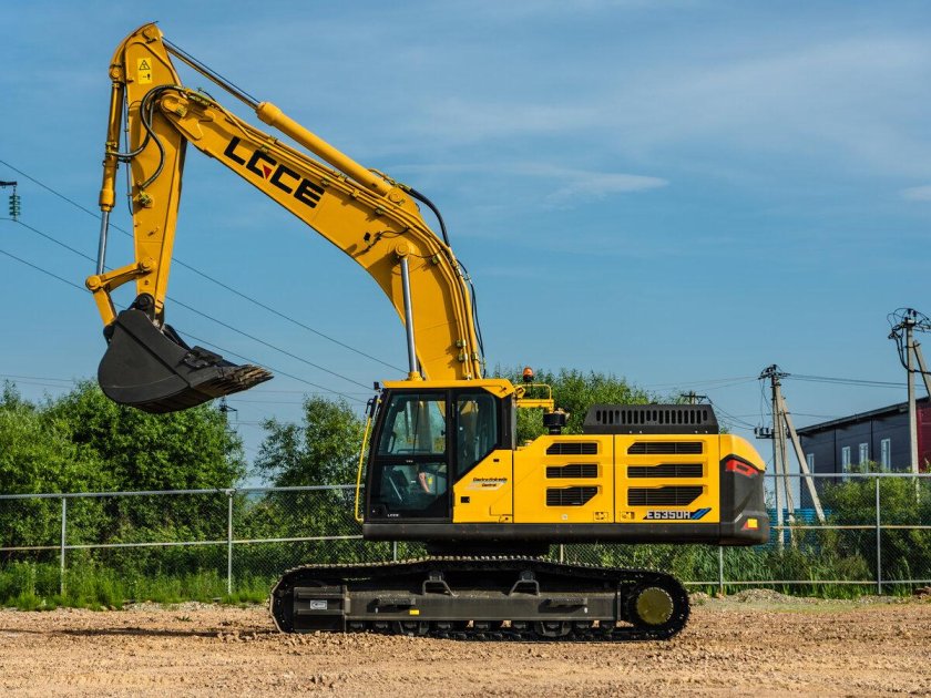 Гусеничные экскаваторы