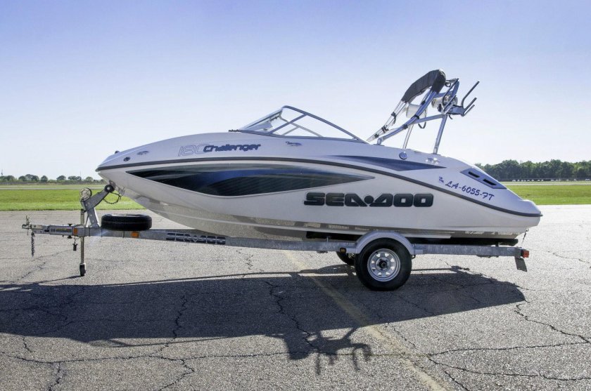 Sea Doo Challenger 180