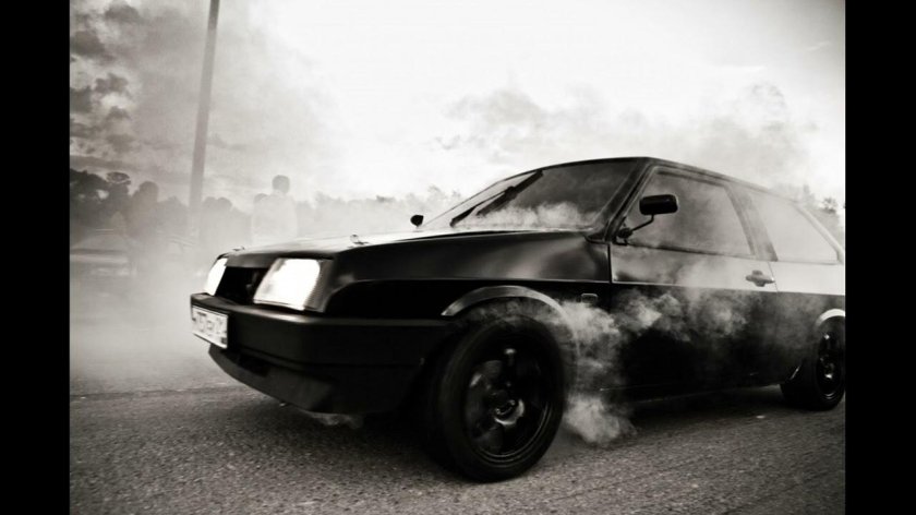 ВАЗ 2109 бандитская черная